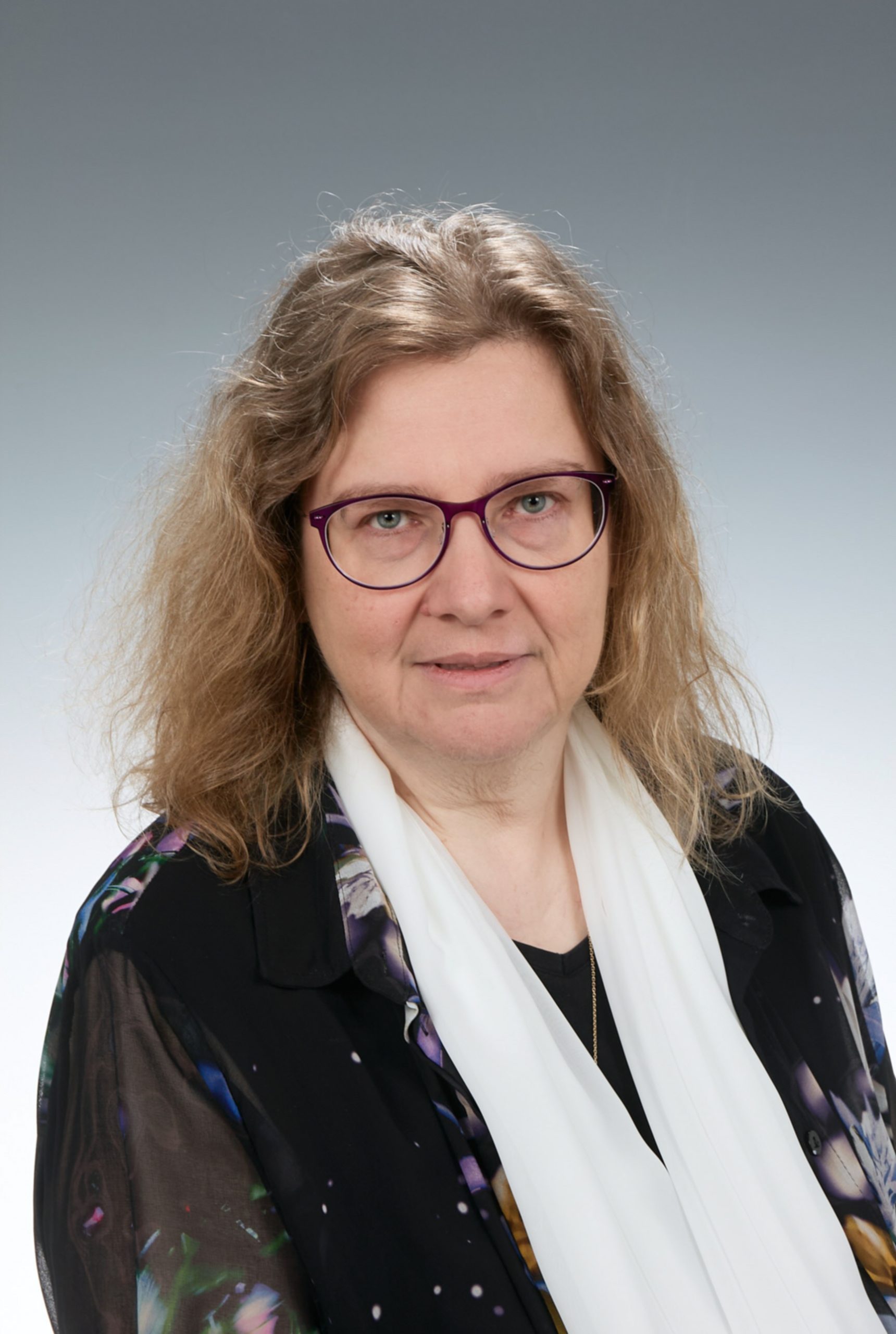 <strong>Rev.<sup>in</sup> KUTTNER Renate</strong>